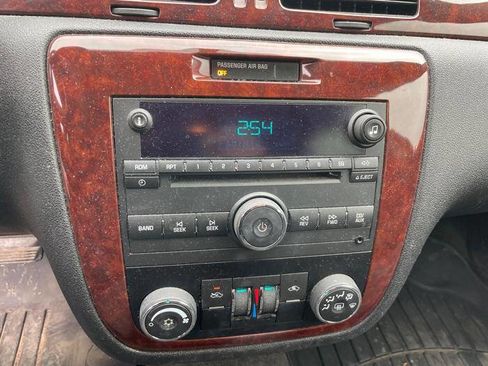 Used 2008 Chevrolet Impala LT image 35