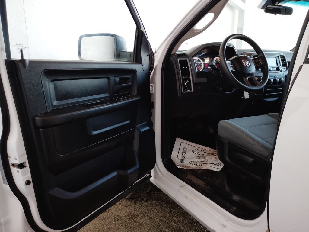 Used 2018 RAM 1500 Tradesman w/ Popular Equipment Group RWD image 21