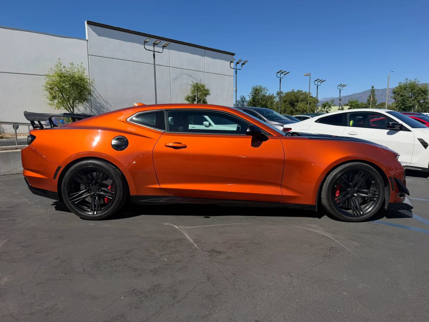 Used 2022 Chevrolet Camaro ZL1 RWD image 6