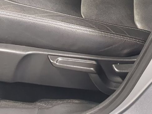 Used 2019 Honda HR-V EX-L image 19
