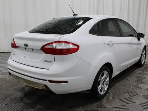 Used 2014 Ford Fiesta SE w/ Comfort Package image 29