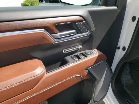 Used 2024 GMC Sierra 1500 Denali Ultimate AWD/4WD image 19