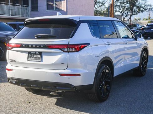 New 2026 Nissan Rogue SL AWD/4WD image 8