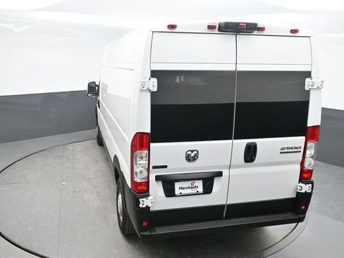 Used 2023 RAM ProMaster 2500 FWD image 26