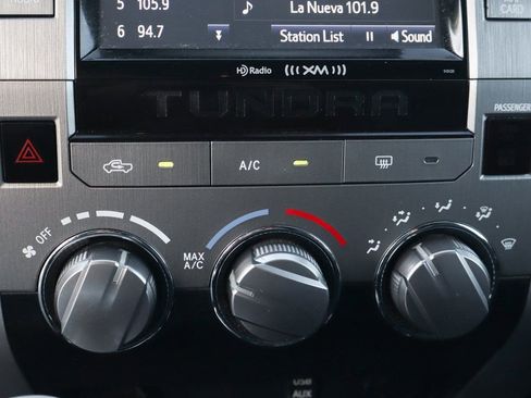 Used 2017 Toyota Tundra SR5 w/ SR5 Upgrade Package image 29