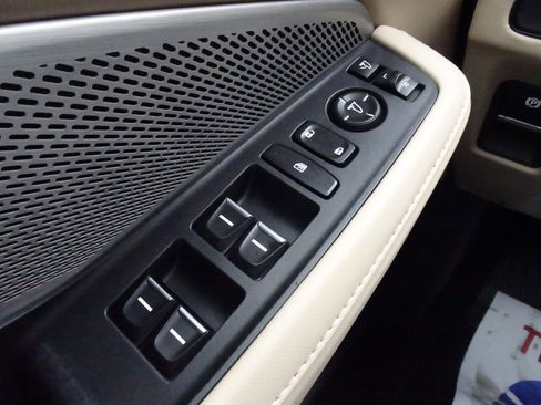 Used 2022 Acura MDX SH-AWD w/ Technology Package image 25