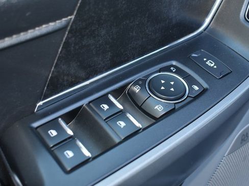 Used 2024 Ford F350 XLT w/ XLT Premium Package image 15