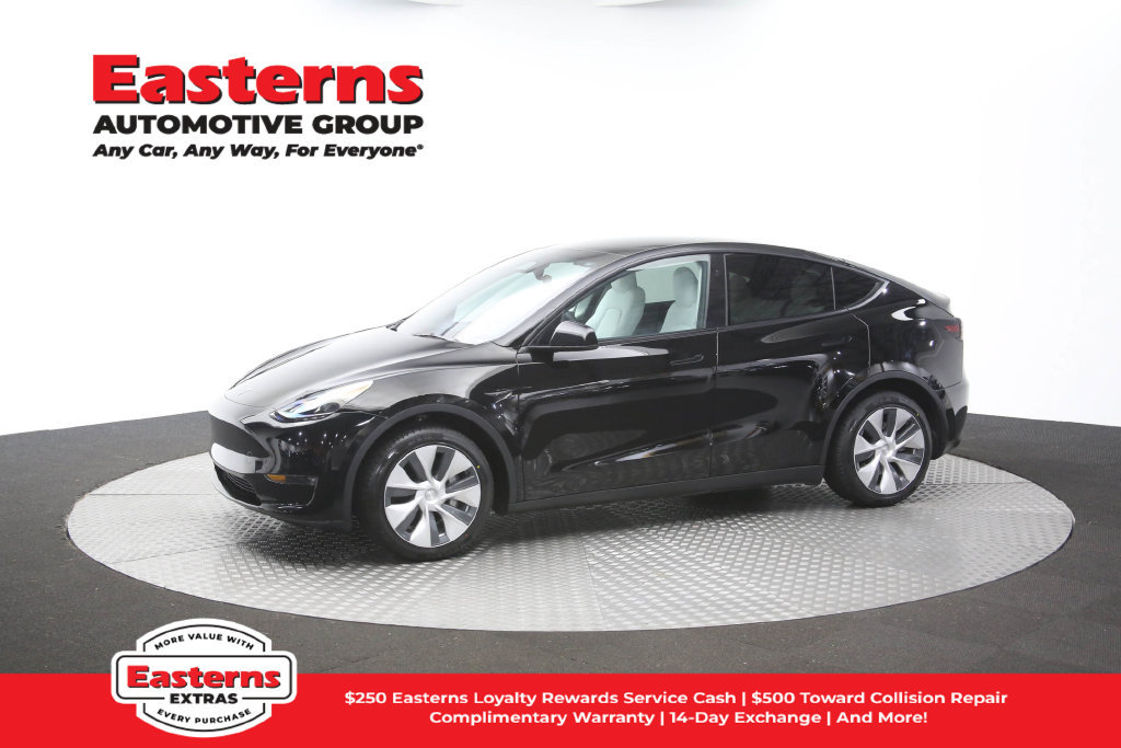 Used 2023 Tesla Model Y Long Range AWD/4WD image 57