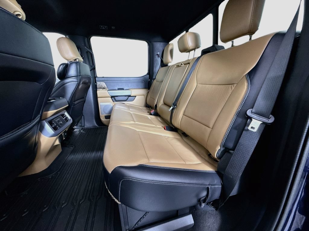 Used 2024 Ford F350 Lariat w/ Lariat Ultimate Package AWD/4WD image 25
