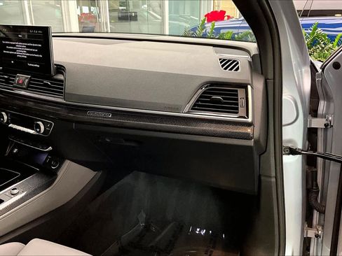 Certified 2025 Audi SQ5 Premium Plus w/ Premium Plus Package image 17