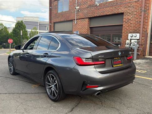 Used 2019 BMW 330i xDrive Sedan w/ Driving Assistance Package AWD/4WD image 10