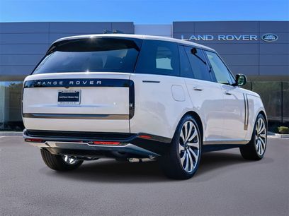 New 2026 Land Rover Range Rover SE