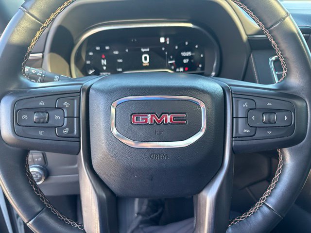 Used 2023 GMC Yukon AT4 AWD/4WD image 4
