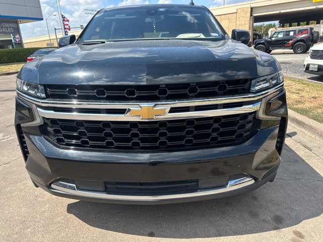 Used 2021 Chevrolet Suburban LS RWD image 6