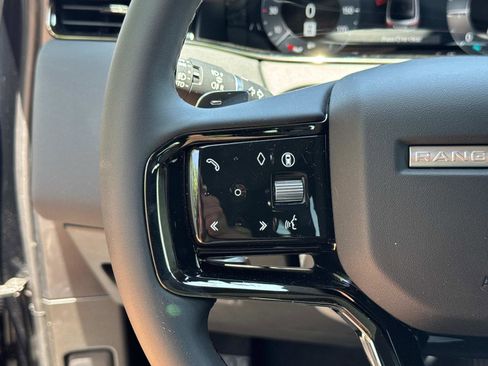 New 2026 Land Rover Range Rover Evoque S image 25