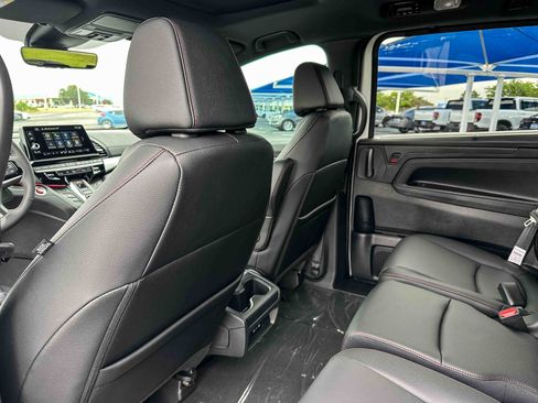 New 2026 Honda Odyssey Sport-L image 15