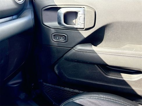 Used 2023 Jeep Wrangler Unlimited Sahara w/ Cold Weather Group image 22