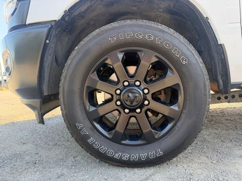 Used 2021 RAM 2500 Tradesman RWD image 9