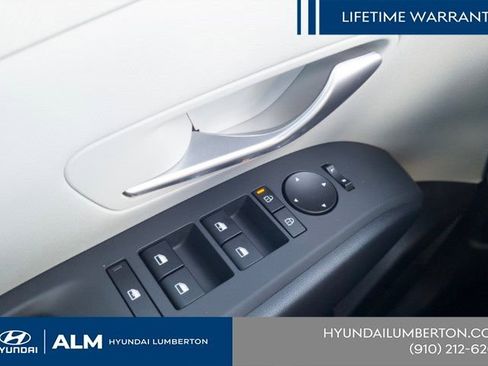 New 2026 Hyundai Tucson SE image 33