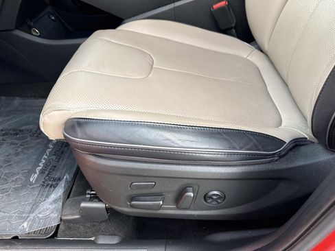 Used 2023 Hyundai Santa Fe Limited FWD image 19