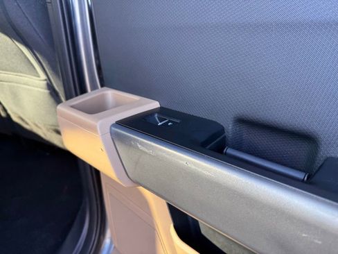 Used 2023 Ford F150 XLT image 25