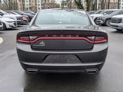 Used 2022 Dodge Charger SXT image 5