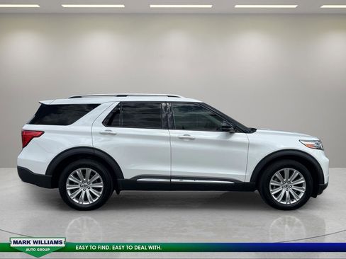 Used 2020 Ford Explorer Limited AWD/4WD image 2