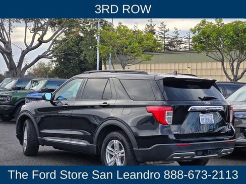 Certified 2021 Ford Explorer XLT w/ Equipment Group 202A image 7