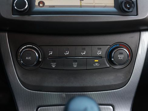 Used 2014 Nissan Sentra SR w/ Premium Package image 33