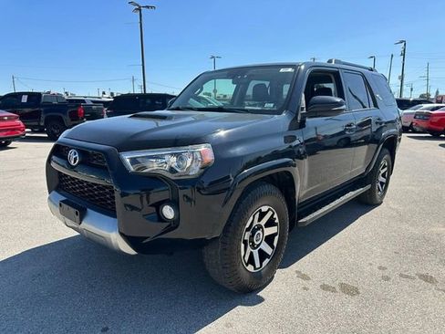 Used 2019 Toyota 4Runner TRD Off-Road Premium image 8