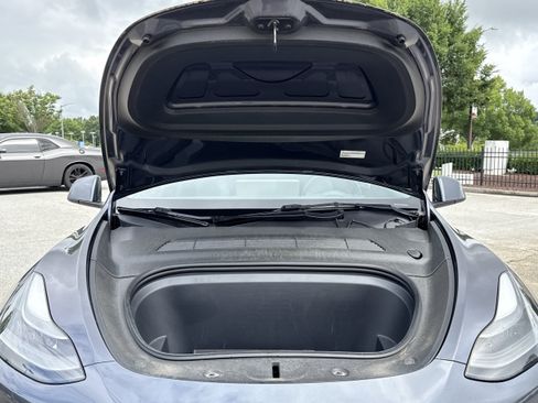Used 2022 Tesla Model Y Performance AWD/4WD image 26