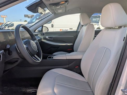 Used 2025 Hyundai Sonata SEL image 15