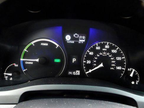 Used 2011 Lexus RX 450h AWD image 26