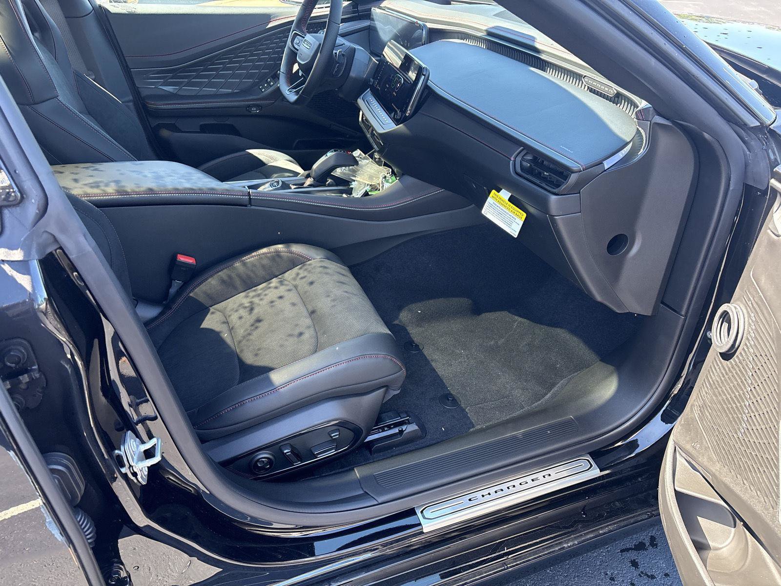 New 2026 Dodge Charger R/T AWD/4WD image 14