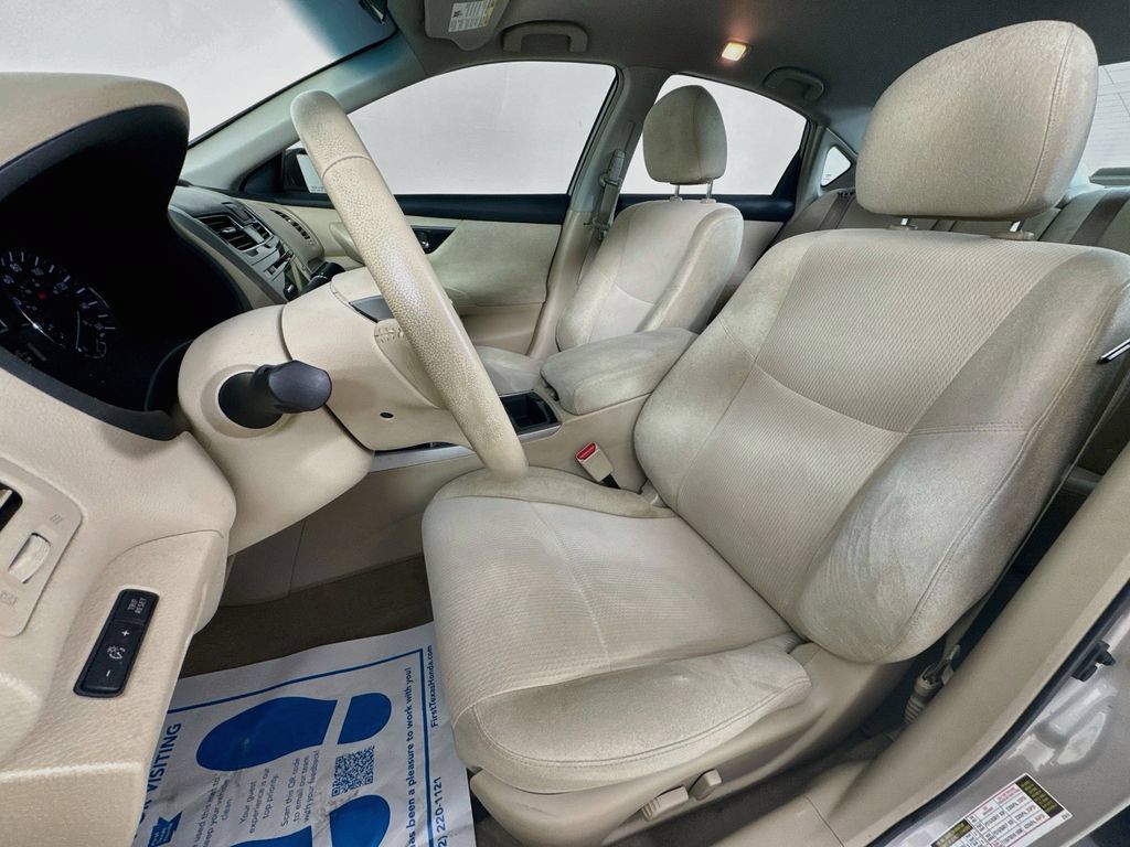 Used 2013 Nissan Altima 2.5 SV FWD image 24