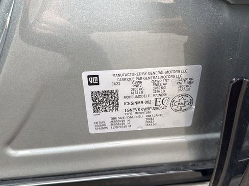 Used 2023 Chevrolet Traverse Premier w/ Redline Edition image 46