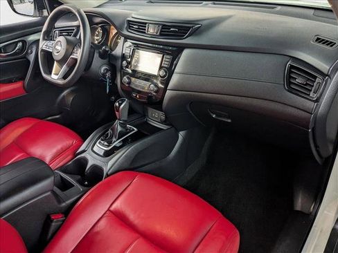 Used 2018 Nissan Rogue S image 21