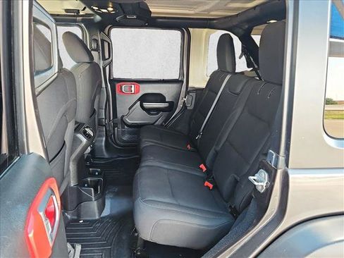 Used 2019 Jeep Wrangler Unlimited Sport S AWD/4WD image 18