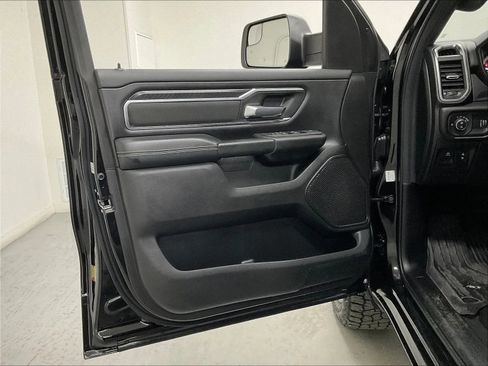 Used 2025 RAM 1500 Big Horn AWD/4WD image 16