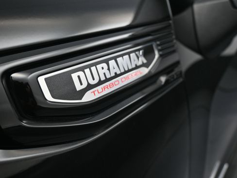 Used 2023 GMC Sierra 1500 Elevation w/ LPO, Elevation Black Package image 33