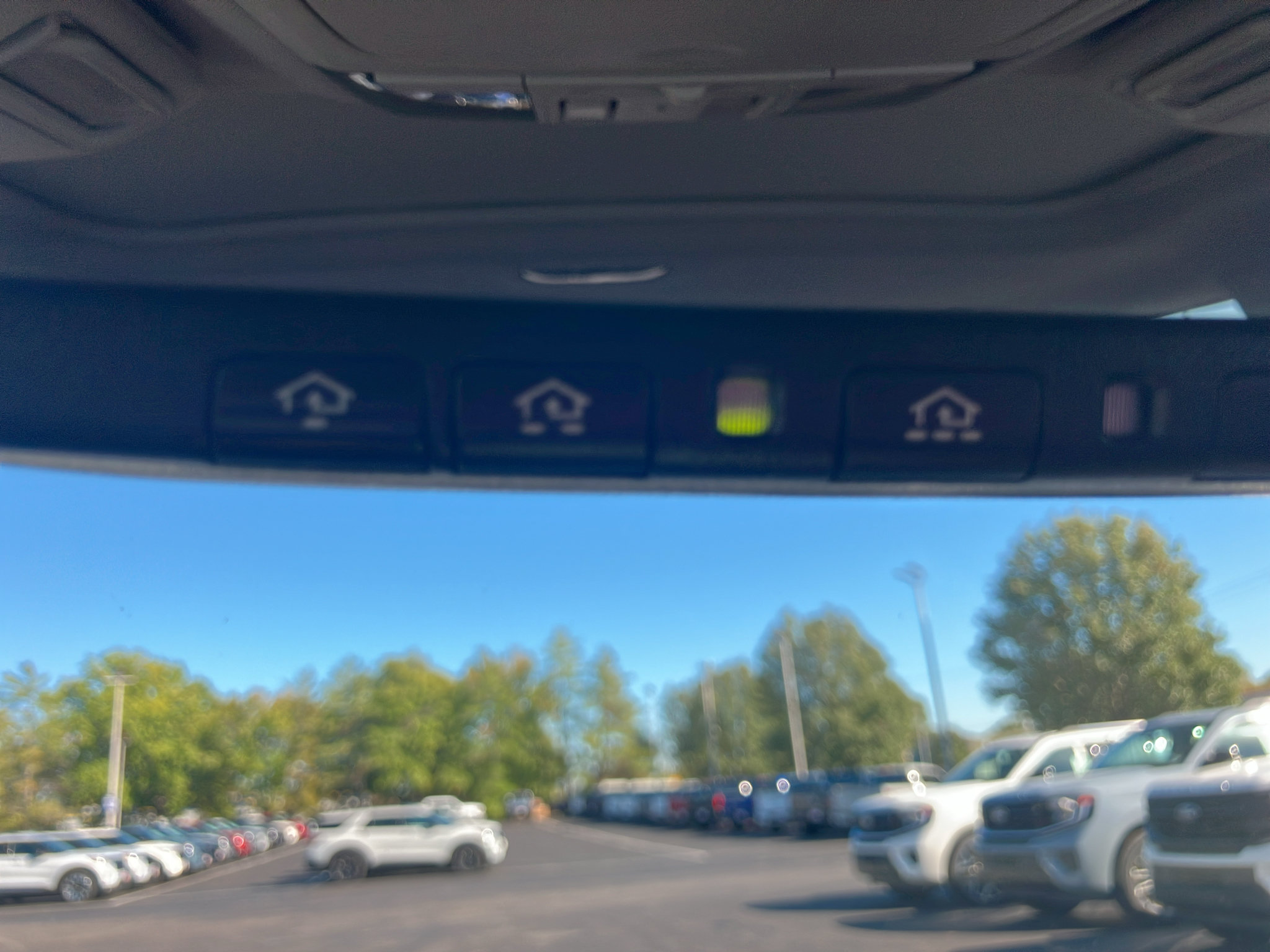 Used 2013 Subaru Outback 2.5i Limited w/ Moonroof Pkg AWD/4WD image 24
