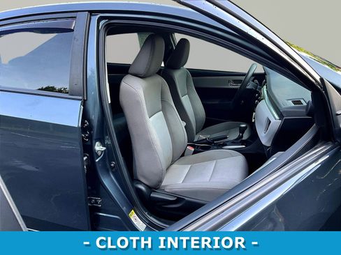 Used 2015 Toyota Corolla LE FWD image 29