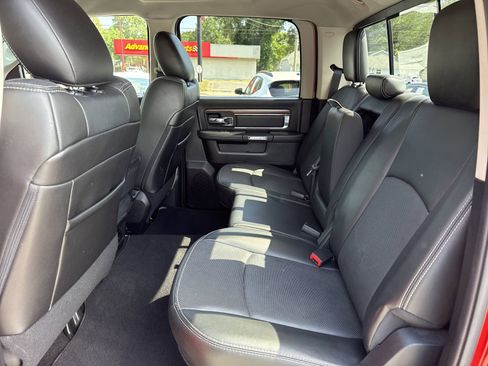 Used 2014 RAM 1500 Laramie AWD/4WD image 10