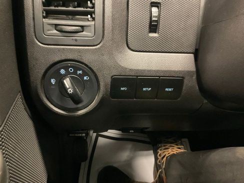 Used 2008 Ford Escape XLT image 21