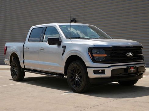 New 2026 Ford F150 XLT w/ Equipment Group 302A MID AWD/4WD image 1