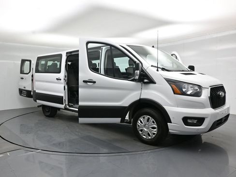 Certified 2023 Ford Transit 350 XLT RWD image 30