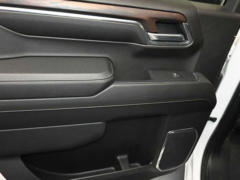 Used 2024 GMC Sierra 1500 SLT AWD/4WD image 15