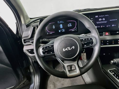 Used 2023 Kia Sportage LX FWD image 17