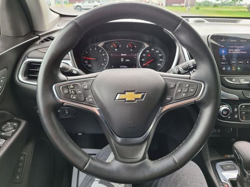 Used 2024 Chevrolet Equinox Premier AWD/4WD image 28
