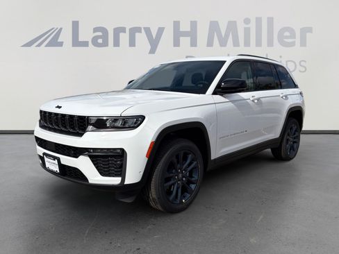 New 2026 Jeep Grand Cherokee Limited AWD/4WD image 1